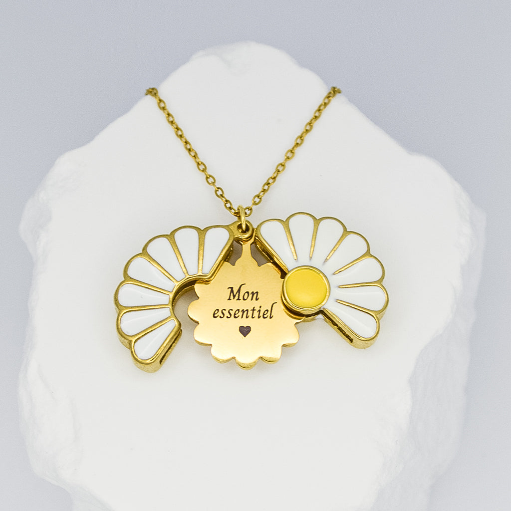 Collier Marguerite Doré – Message Gravé